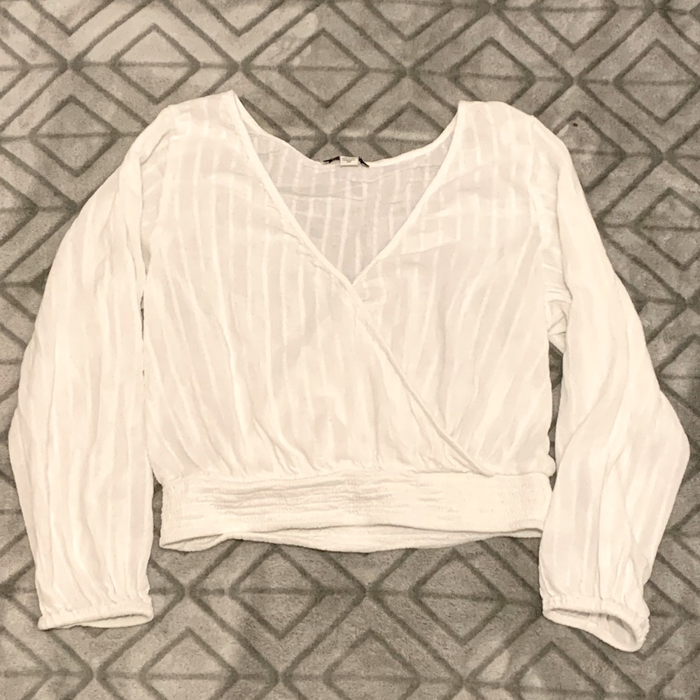 American eagle cropped white blouse